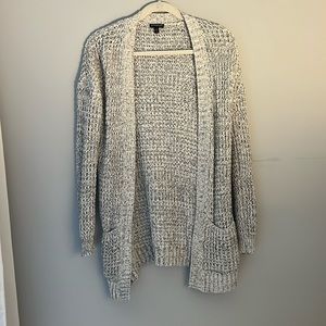 Women’s cardigan